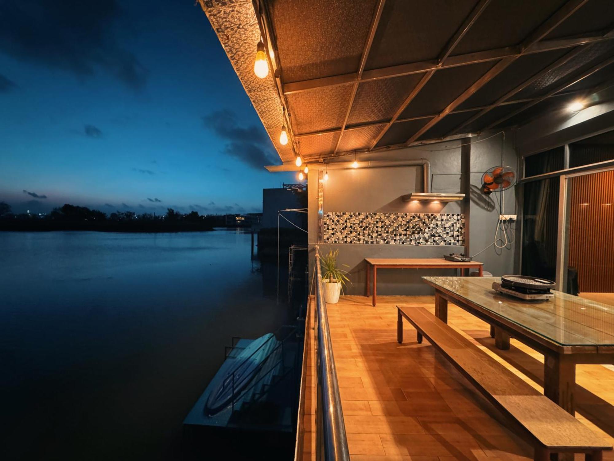 Canoe And Fishing , Free Pickup Villa Batam Eksteriør billede
