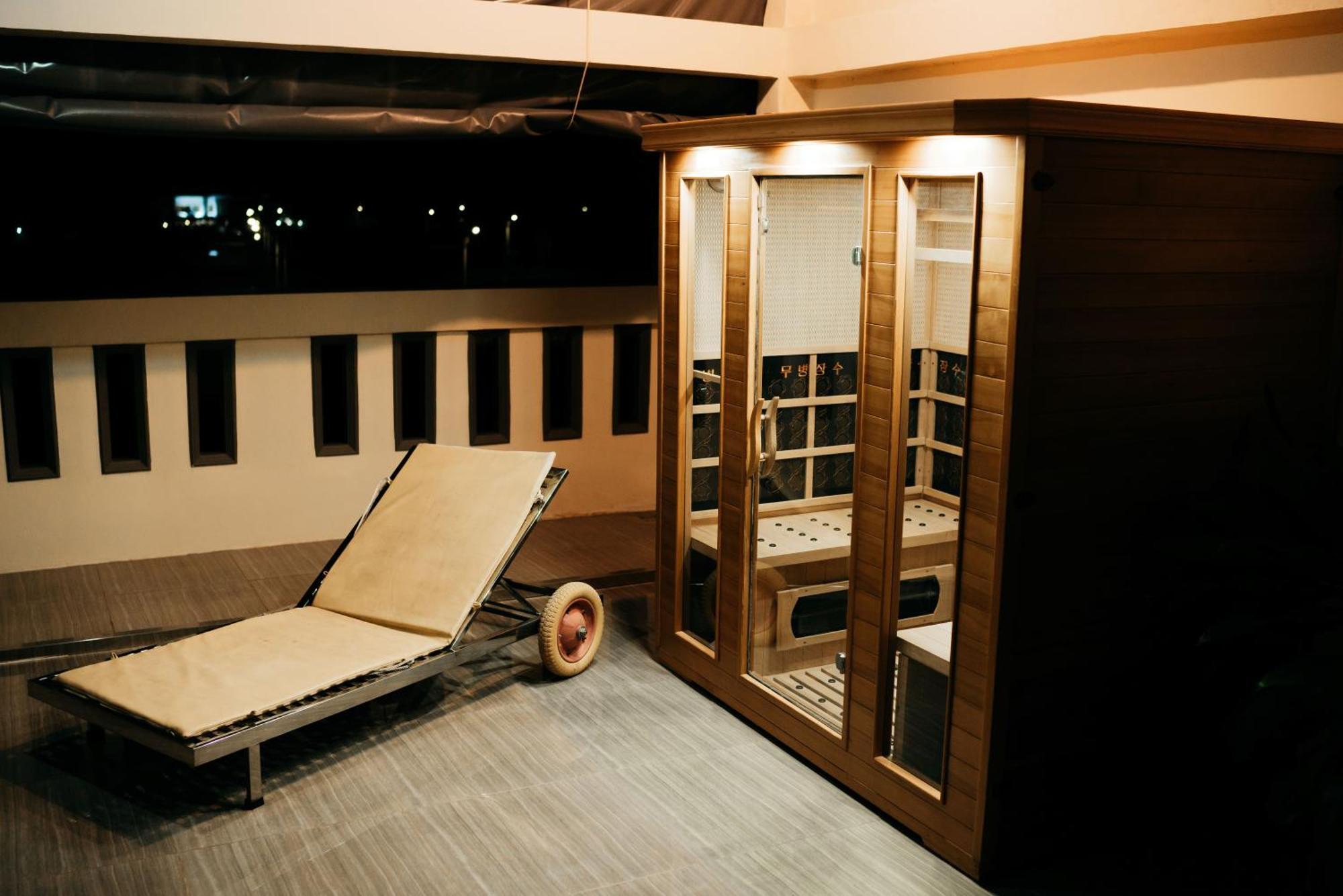 Canoe And Fishing , Free Pickup Villa Batam Eksteriør billede